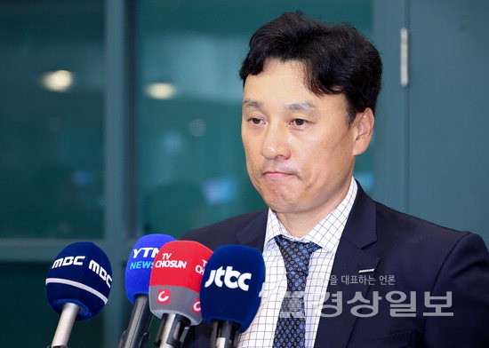 두산 베어스 성직부진에 이승엽 감독 자진 사퇴