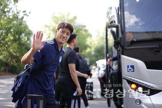 이청용(울산HD FC), EPL 전 동료 자하 속한 샬럿FC와 연습경기