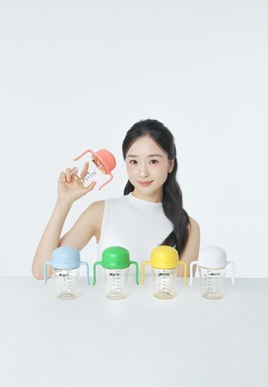 손연재, 육아용품 브랜드 '주니(JOONIE)' 전속 모델로 발탁 - 뉴스 썸네일 이미지
